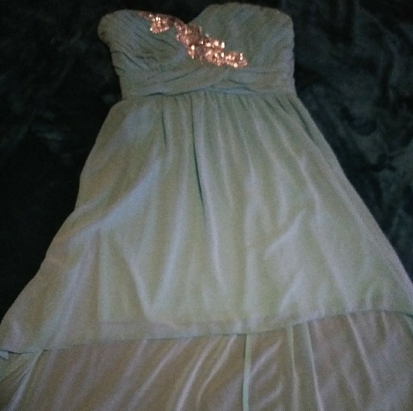 Prom Dress - Picture 2 of 6